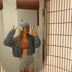 Meet your Posher, Angela